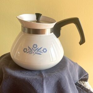 Vintage Corningware Cornflower 6 Cup Coffee/Teapot